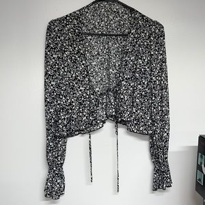 SHEIN shirt medium black and white floral